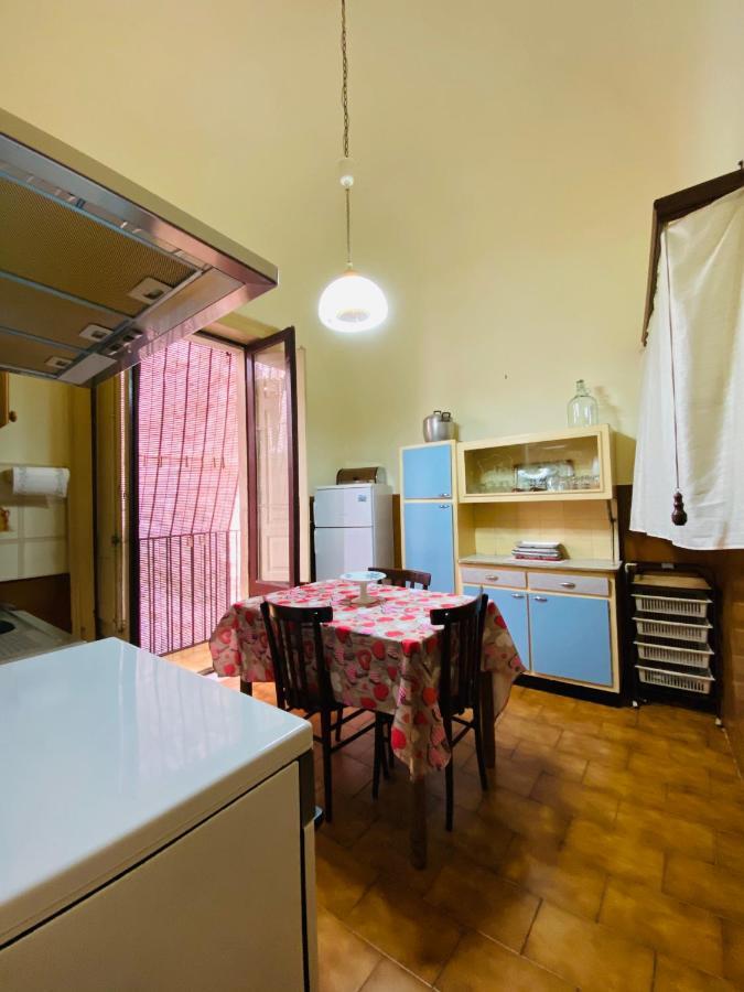 Appartement Zu Pippo's Hause à Catane Extérieur photo