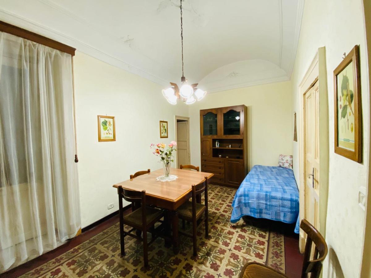 Appartement Zu Pippo's Hause à Catane Extérieur photo